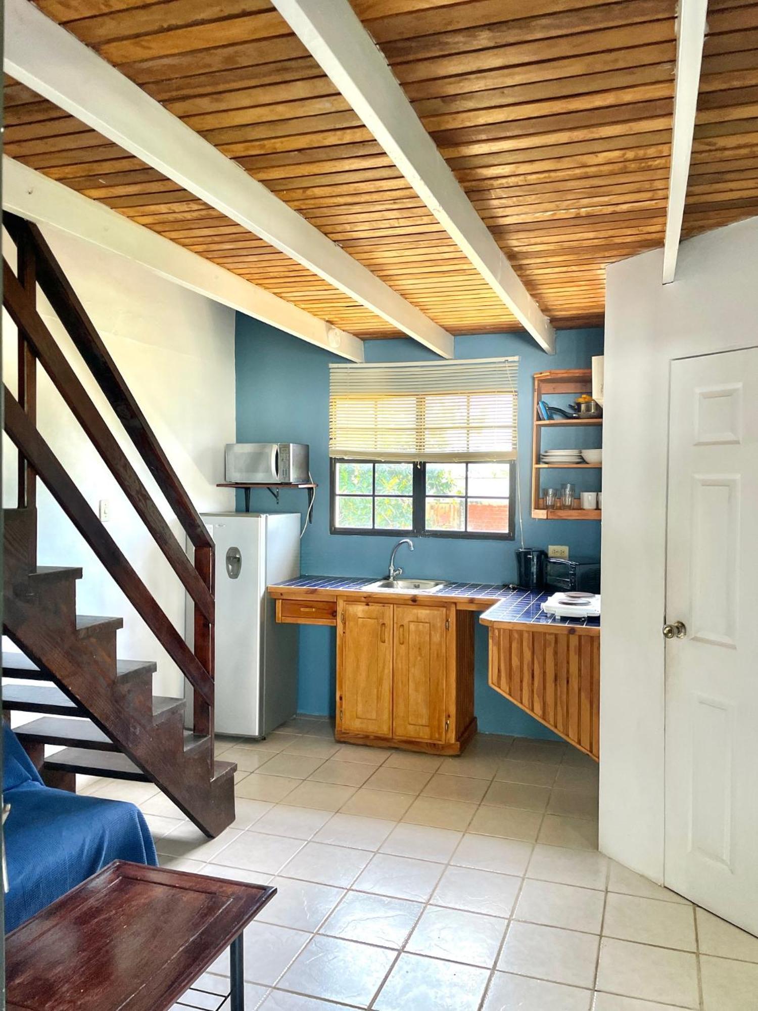 Bananaquit Tobago -Stay Near The Beach 克朗角 外观 照片