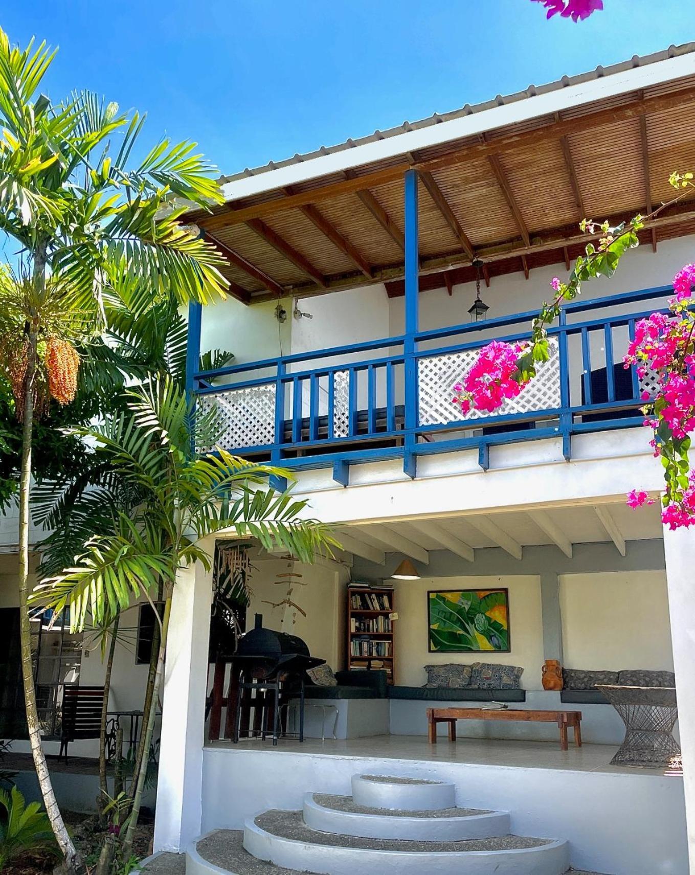 Bananaquit Tobago -Stay Near The Beach 克朗角 外观 照片